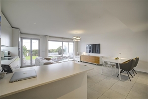 t3 à la vente -   06200  NICE, surface 71 m2 vente t3 - UBI458599994